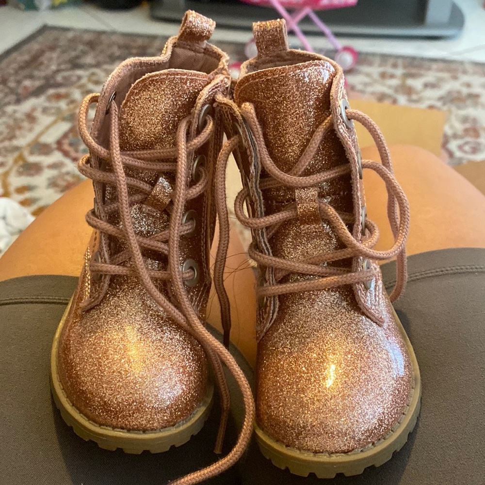 Pink sparkle boots
